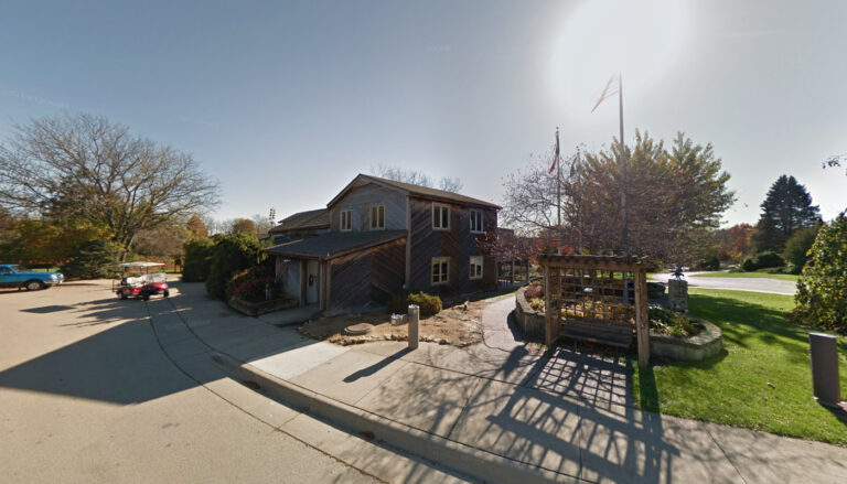Dubuque Arboretum 768x439