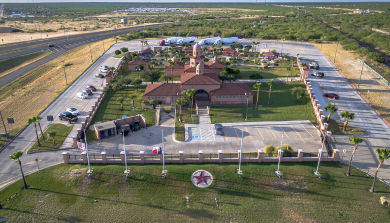 laredo 2 768x439